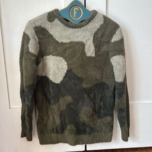 SER.O.YA Troy Fuzzy Sweater-Green Camo - XS